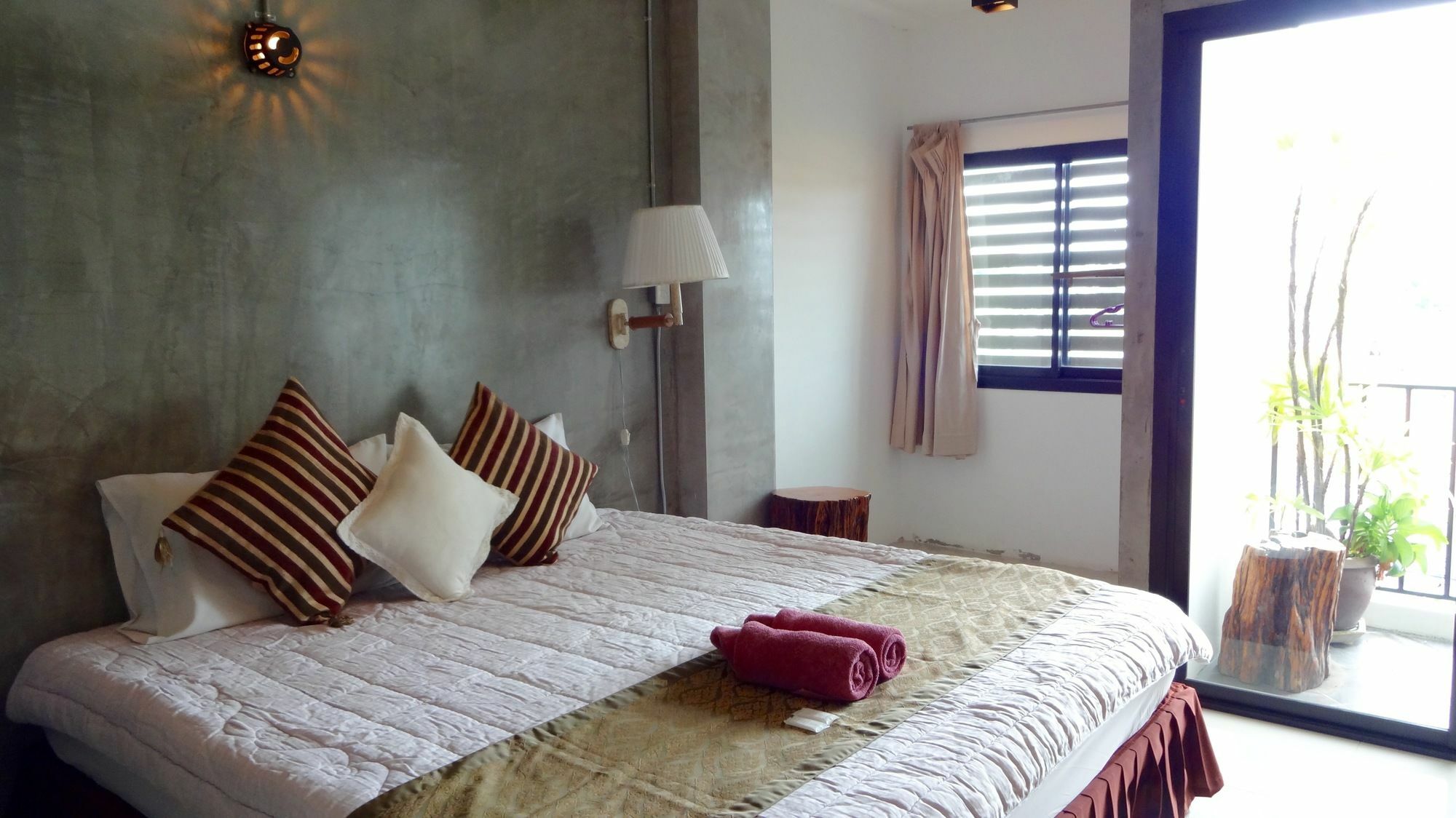 Lovely Guesthouse 94 HHQ Esterno foto