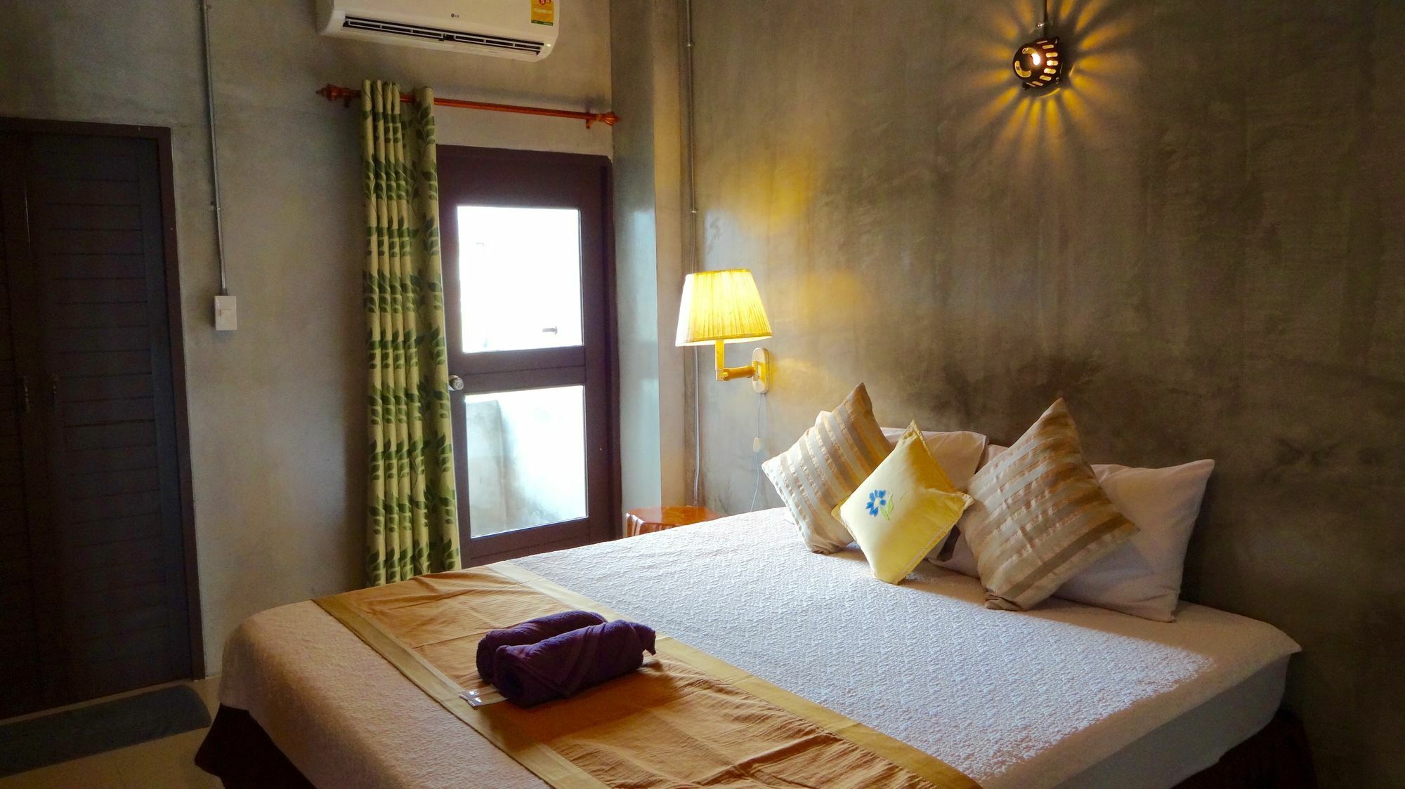 Lovely Guesthouse 94 HHQ Esterno foto